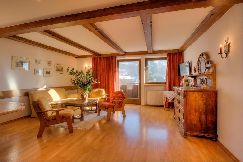 Hotel Jaegerwirt Kitzbühel Pokoj fotografie